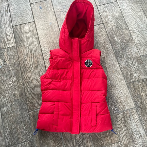 Abercrombie & Fitch Jackets & Blazers - Abercrombie And Fitch Puffer Vest (Women’s SZ:XS)